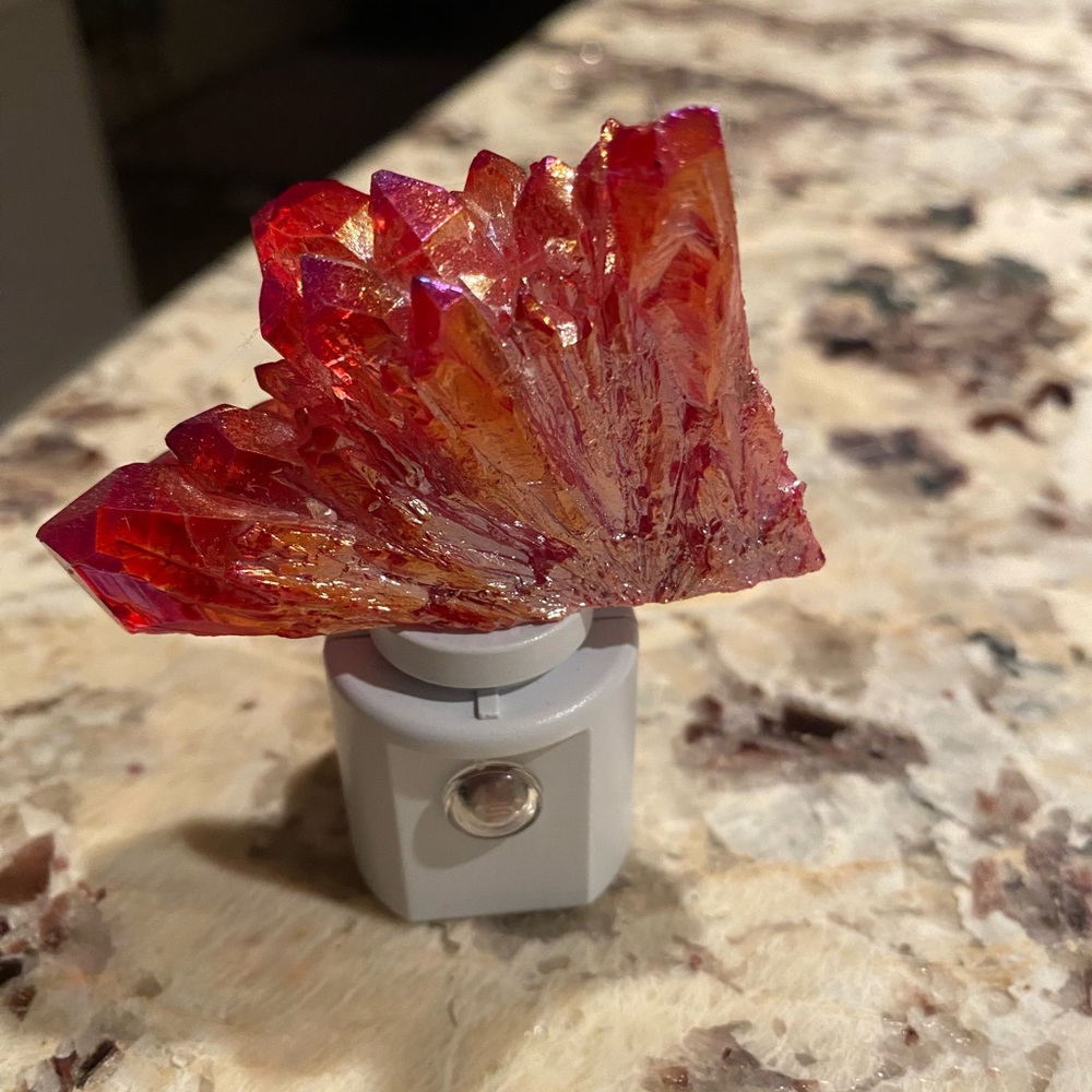 Ruby Aura Quartz Nightlight